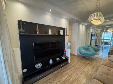 Apartamento com 3 Quartos à venda, 122m² no Vila Regente Feijó, São Paulo