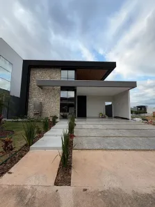 Casa de Condomínio com 3 Quartos à venda, 160m² no Rio Madeira, Porto Velho