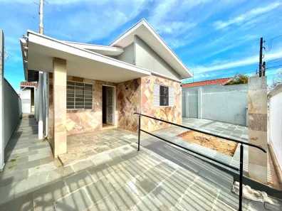 Casa com 3 Quartos à venda, 180m² no Jardim García, Campinas