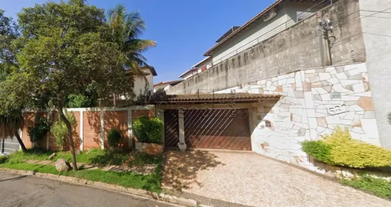 Sobrado com 4 Quartos para alugar, 330m² no Jardim Chapadão, Campinas