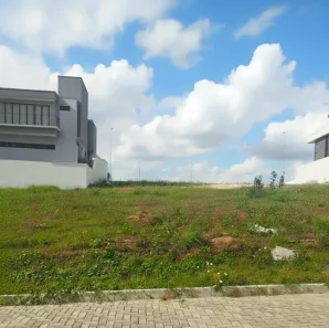 Lote/Terreno à venda, 353m² no Jardim Tavares, Campina Grande