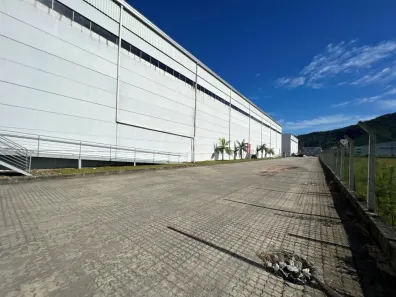 Galpão/Depósito/Armazém para alugar, 7115m² no Volta Grande, Navegantes