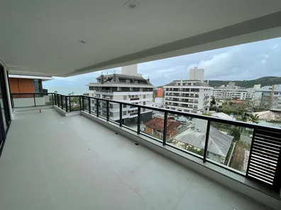 Cobertura com 4 Quartos à venda, 235m² no Jurerê, Florianópolis