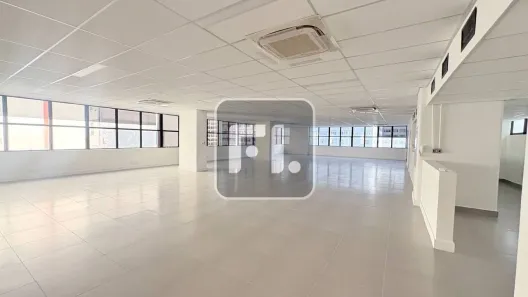 Sala Comercial para alugar, 200m² no Bela Vista, São Paulo