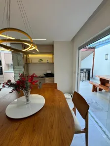 Casa com 3 Quartos à venda, 120m² no Morada de Laranjeiras, Serra