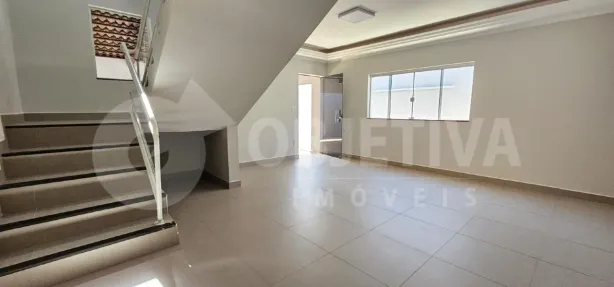 Casa com 3 Quartos à venda, 150m² no Alto Umuarama, Uberlândia