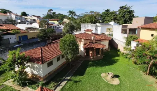 Casa com 3 Quartos à venda, 389m² no Setor Jaó, Goiânia