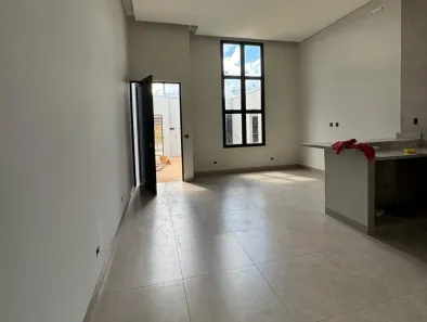 Casa com 2 Quartos à venda, 65m² no Loteamento Luizote de Freitas IV, Uberlândia