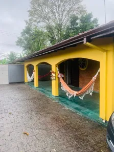 Casa com 3 Quartos para alugar, 220m² no Massaguaçu, Caraguatatuba