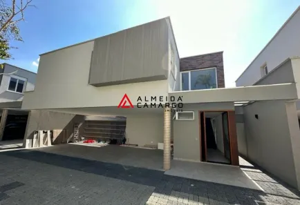 Casa de Condomínio com 3 Quartos à venda, 472m² no Jardim dos Estados, São Paulo