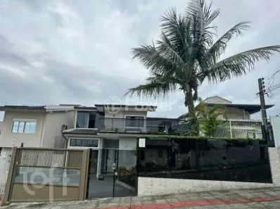 Casa com 4 Quartos à venda, 272m² no Itaguaçu, Florianópolis