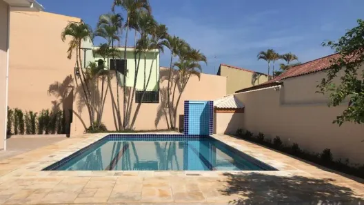 Sobrado com 4 Quartos à venda, 180m² no Solemar, Praia Grande