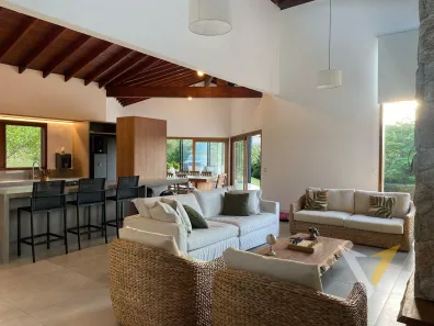Casa de Condomínio com 3 Quartos à venda, 265m² no Campo Largo, Jarinu