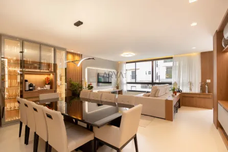 Casa de Condomínio com 4 Quartos à venda, 258m² no Campo Comprido, Curitiba