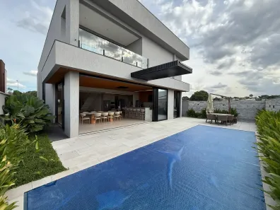 Casa de Condomínio com 4 Quartos à venda, 440m² no Jardins Itália, Goiânia