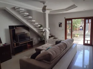 Casa com 3 Quartos à venda, 367m² no Centro, Jacareí
