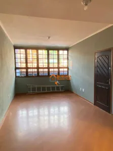 Sobrado com 3 Quartos à venda, 284m² no Jardim Santa Mena, Guarulhos