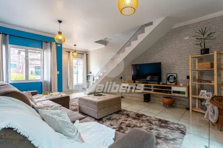 Sobrado com 3 Quartos à venda, 317m² no Parque São Vicente, Mauá