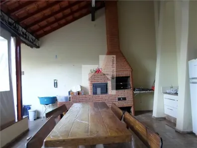 Casa com 3 Quartos à venda, 205m² no Horto Santo Antonio, Jundiaí