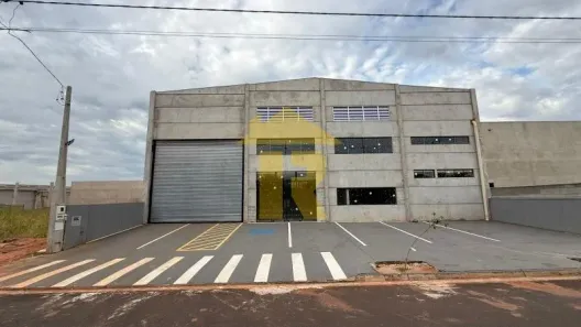 Galpão/Depósito/Armazém à venda, 660m² no Centro Empresarial BR-153, São José do Rio Preto