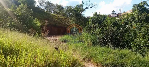 Lote/Terreno à venda, 351m² no Dos Pereiras, Jarinu