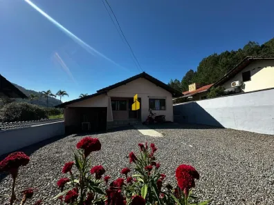 Casa com 3 Quartos à venda, 100m² no Rodeio 32, Rodeio