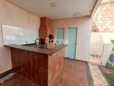 Casa de Condomínio com 2 Quartos à venda, 110m² no Aclimação, Uberlândia