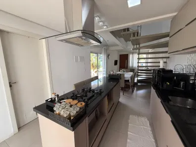 Casa com 3 Quartos à venda, 140m² no Beira Rio, Biguaçu