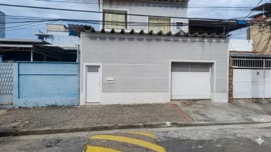 Galpão/Depósito/Armazém à venda, 1m² no Irajá, Rio de Janeiro