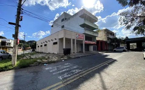 Prédio Residencial com 7 Quartos à venda, 620m² no Setor União, Goiânia