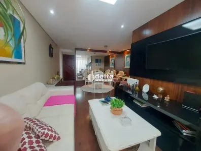 Apartamento com 3 Quartos à venda, 82m² no Santa Mônica, Uberlândia