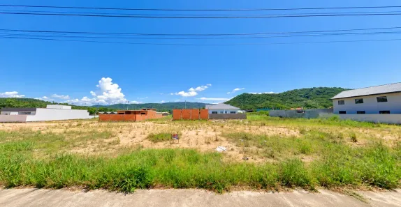 Lote/Terreno à venda, 255m² no Forquilhas, São José
