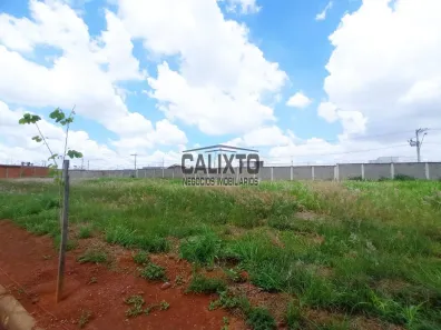 Lote/Terreno à venda, 330m² no Novo Mundo, Uberlândia