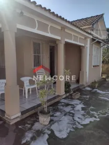 Casa com 4 Quartos à venda, 200m² no Centro, Campos dos Goytacazes