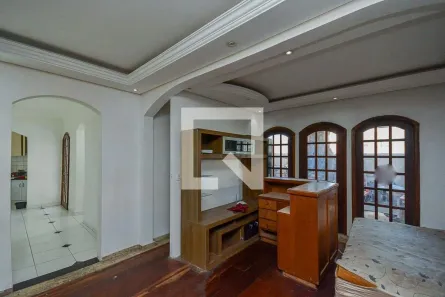 Casa com 3 Quartos à venda, 270m² no Jardim Guanhembu, São Paulo