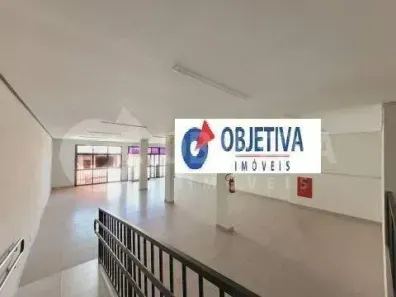 Ponto Comercial para alugar, 235m² no Marta Helena, Uberlândia
