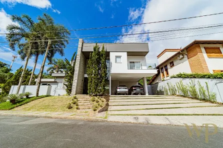 Casa de Condomínio com 4 Quartos à venda, 431m² no Floresta, Joinville