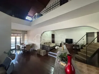 Casa com 3 Quartos à venda, 334m² no Ouro Preto, Belo Horizonte