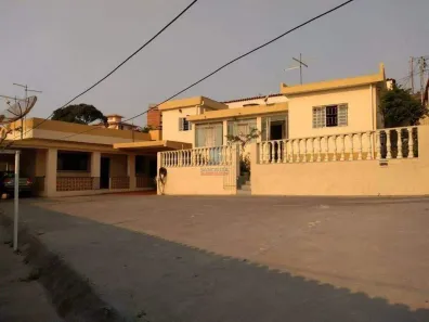 Casa com 5 Quartos à venda, 207m² no Jardim Industrial, Contagem