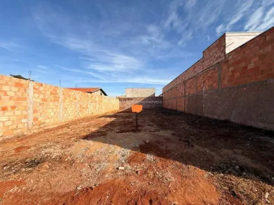 Lote/Terreno à venda, 250m² no Loteamento Jardim Ipiranga, Uberaba