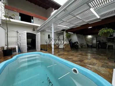 Sobrado com 3 Quartos à venda, 19m² no Jardim Califórnia, Caraguatatuba