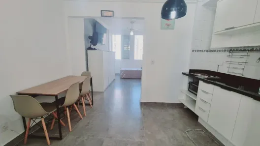 Kitnet com 1 Quarto à venda, 28m² no Pitangueiras, Guarujá