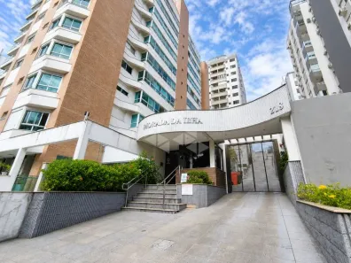 Apartamento com 2 Quartos para alugar, 63m² no Agronômica, Florianópolis
