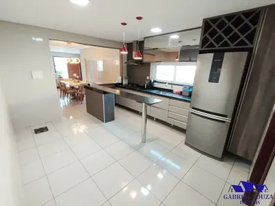 Casa com 5 Quartos à venda, 315m² no Quintino Cunha, Fortaleza