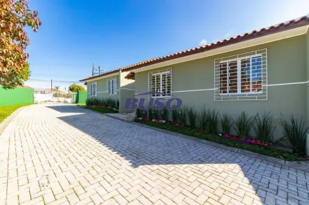 Casa com 2 Quartos à venda, 55m² no Sítio Cercado, Curitiba