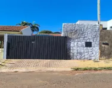 Casa com 2 Quartos à venda, 97m² no Jardim Catuaí, Apucarana