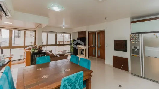 Apartamento com 2 Quartos à venda, 82m² no Três Figueiras, Porto Alegre