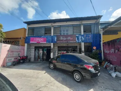Prédio Residencial à venda, 300m² no Parangaba, Fortaleza