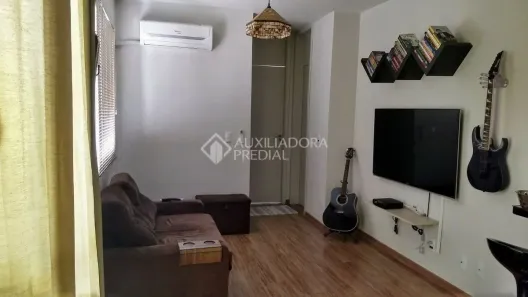 Apartamento com 2 Quartos à venda, 55m² no Humaitá, Porto Alegre