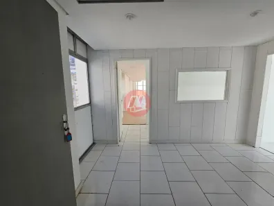 Sala Comercial para venda ou aluguel, 175m² no Centro Histórico, Porto Alegre